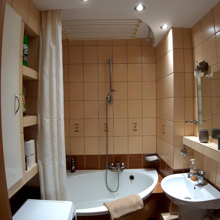 Apartament Hetmanska 瓦乌布日赫 外观 照片