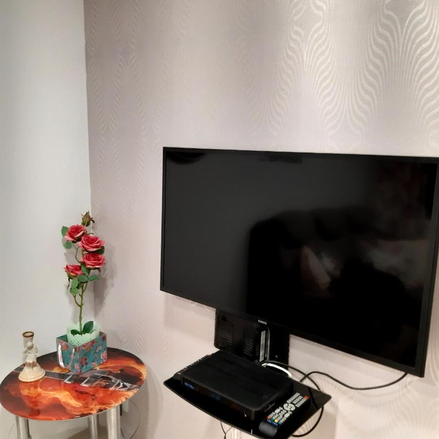 Apartament Hetmanska 瓦乌布日赫 外观 照片